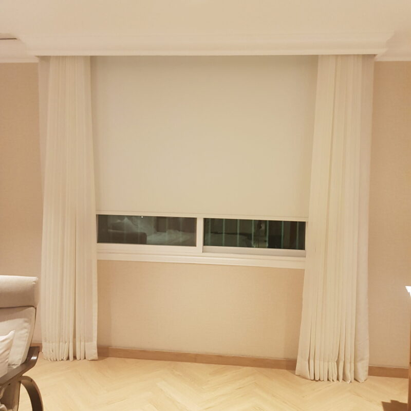 blinds with curtain
