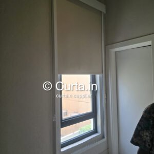 ROLLER-BLINDS-100-BLaCKOUT-SUNLIGHT-BYE-BYE-BLINDS-SUPPLIET-IN-KUWAIT-AND-DUBAI