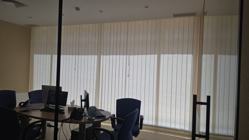 vertical blinds 3 — all kinds of window blinds & curtains suppliers in kuwait — vertical blinds — Our vertical blinds offer a perfect blend of modern aesthetics and practicality. They effectively control light, provide privacy, and elevate the look of any interior. Crafted from premium materials, they are durable and easy to maintain, giving you years of reliable service. — https://curta.in — VERTICAL BLINDS